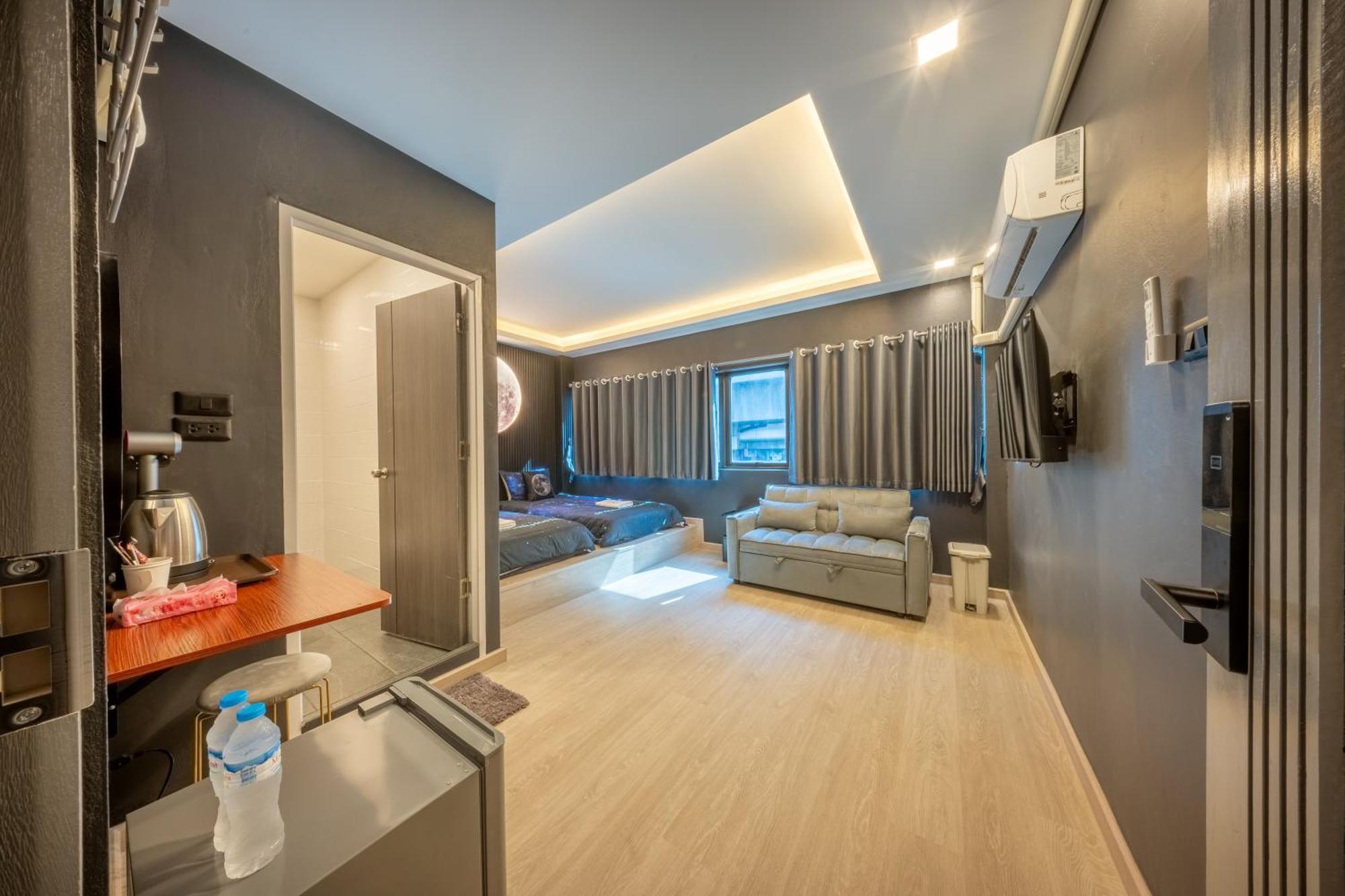 Space Station Hostel Bangkok Room photo